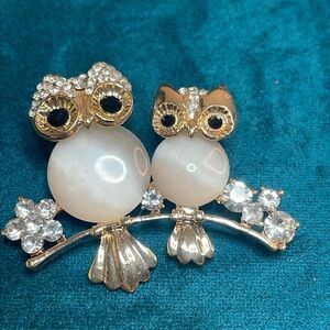 Pair of Owls Brooch